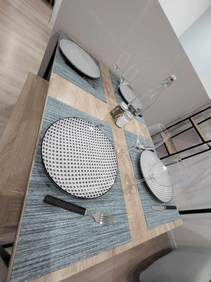 Appartement Canada 1 Valenciennes Luaran gambar